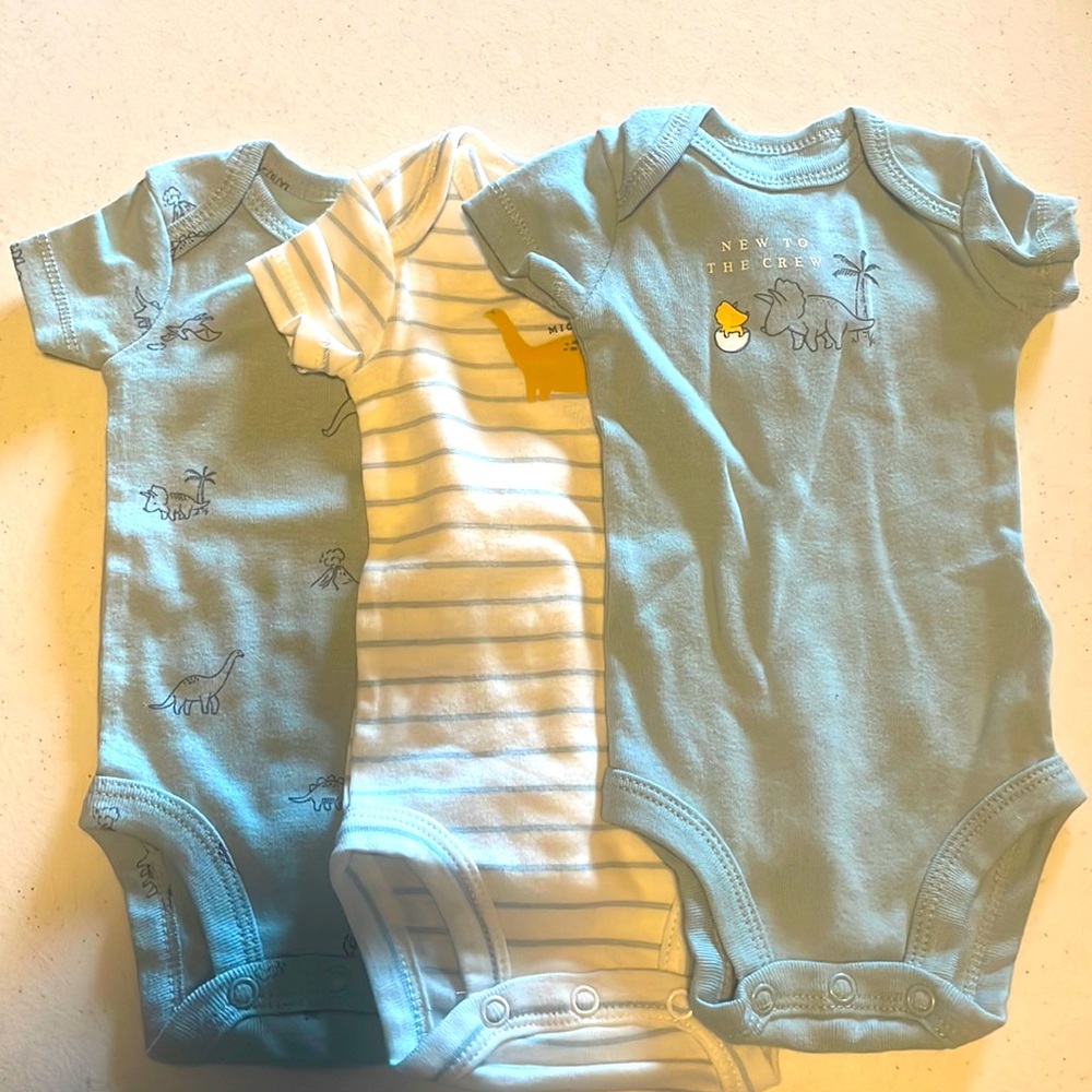 Carters NB 3 pack dinosaur onesies NEW